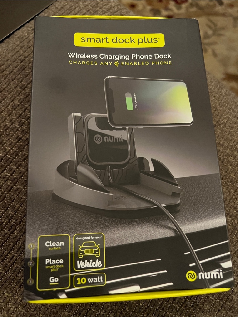 Numi smart dock plus wireless charging phone dock